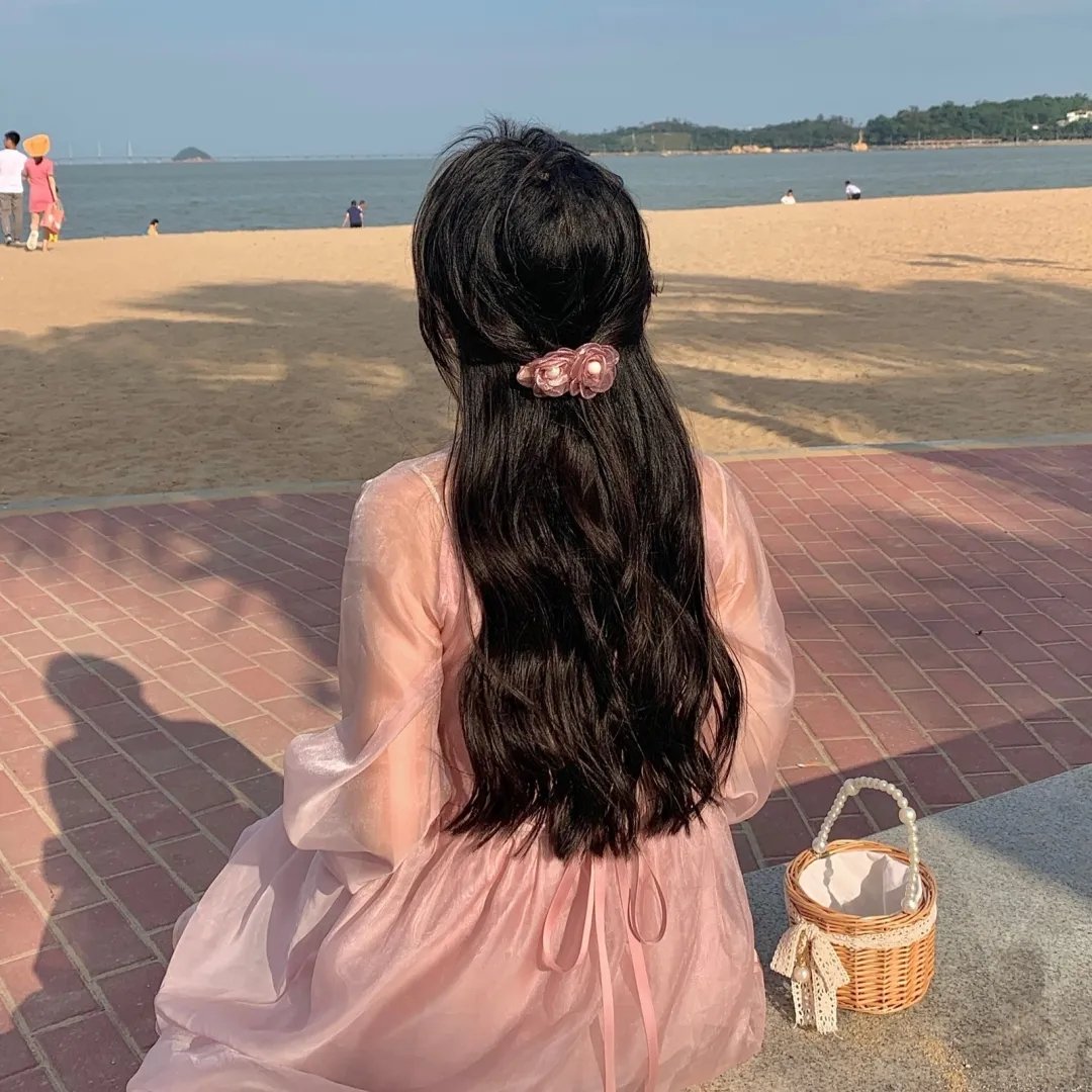 白日梦与她