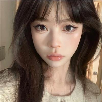 榆木湖边的房子